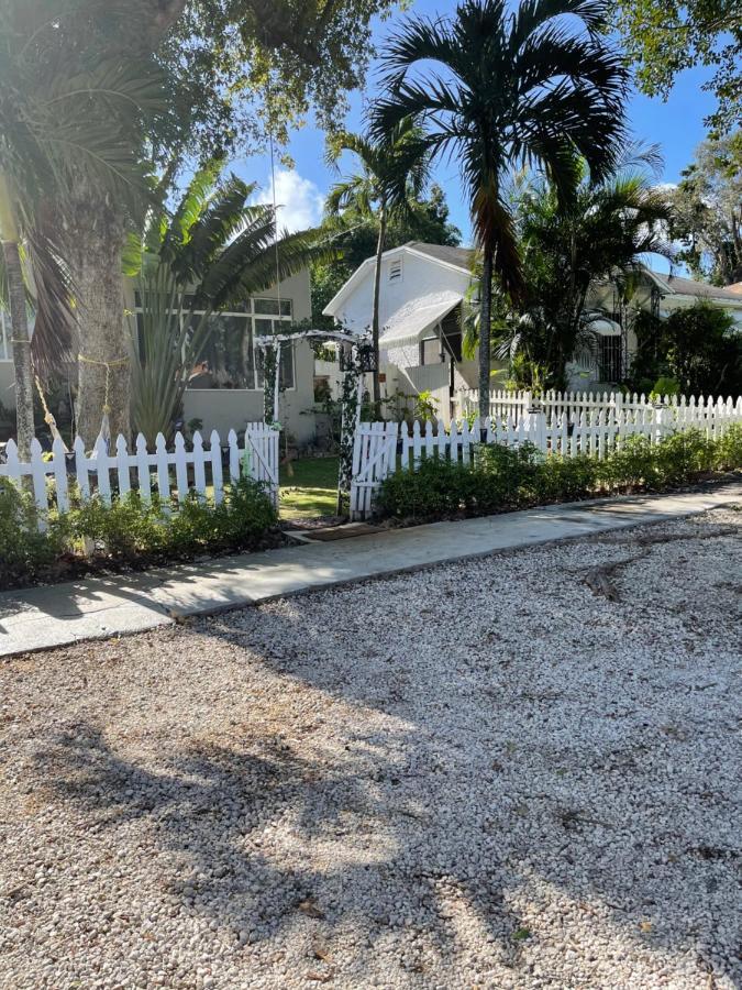 Ne Miami Cottage Εξωτερικό φωτογραφία